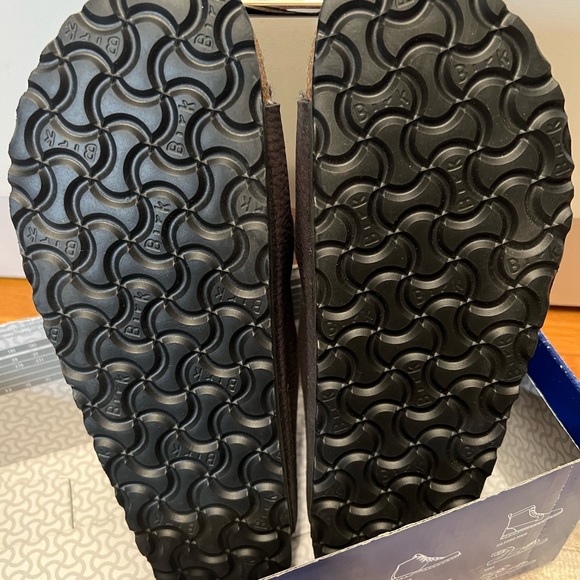 Birkenstock (R $169) Shearling Slide Sandel NWT - Picture 7 of 8